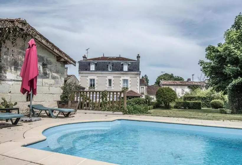 ペンション Les Tuileries De Chanteloup