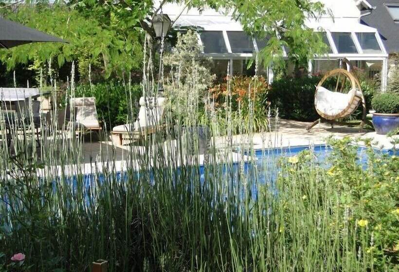 بنسيون Ma Pousada