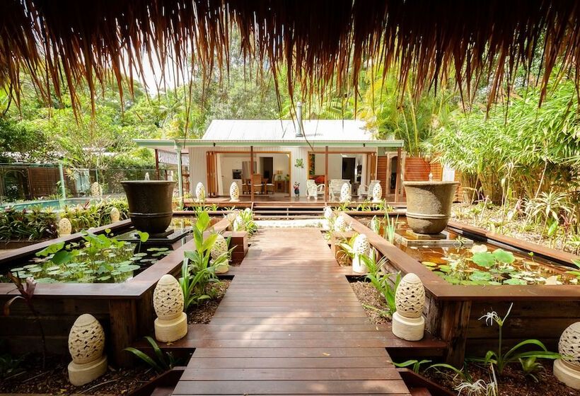 Sanctuary In The Pocket