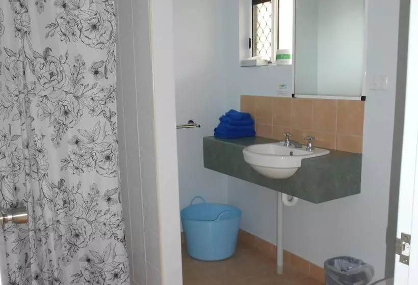 Ti Motel Torres Strait