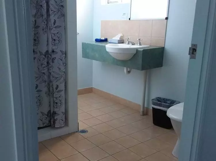 Ti Motel Torres Strait