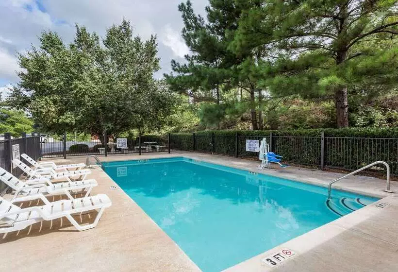 בית מלון כפרי Baymont By Wyndham Greenwood