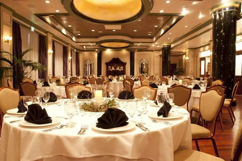 Carnegie Hotel & Spa