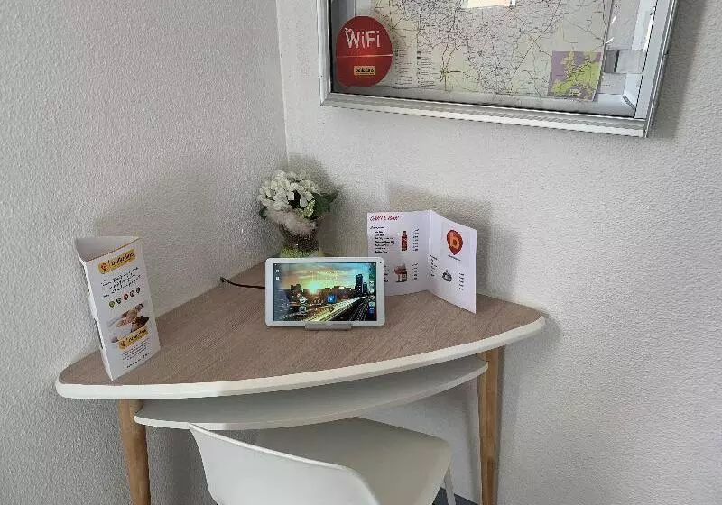 هتل Initial By Balladins Tours Sud