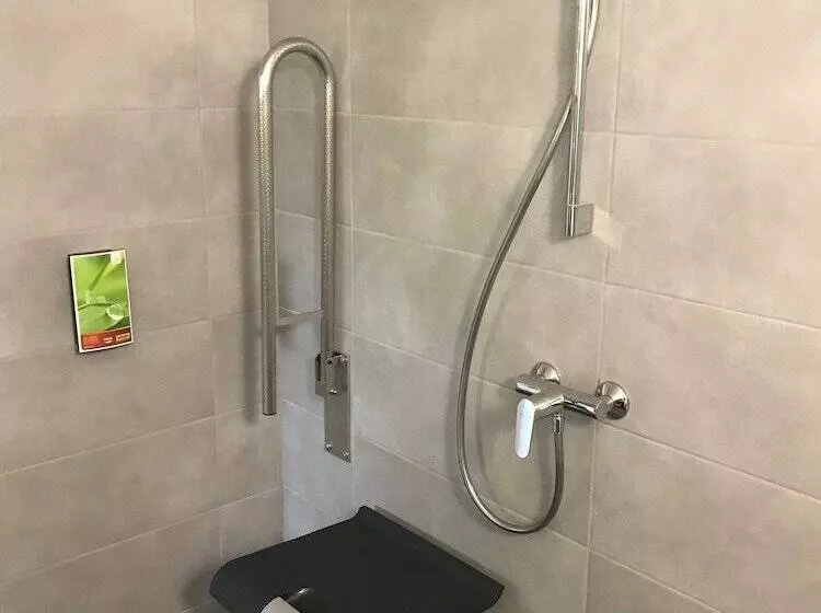 هتل Initial By Balladins Tours Sud