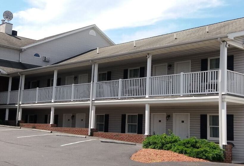 فندق Inn At Cemetery Hill