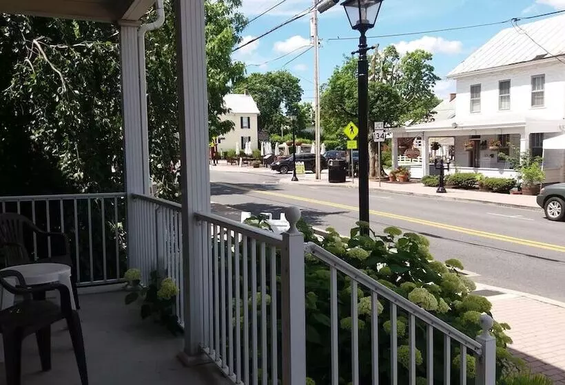 호텔 Inn At Cemetery Hill