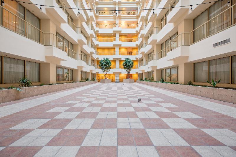 בית מלון כפרי OYO St Louis Downtown City Center MO