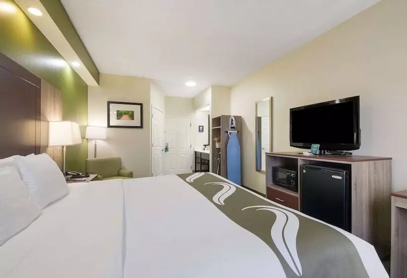 Отель Quality Inn Alcoa Knoxville