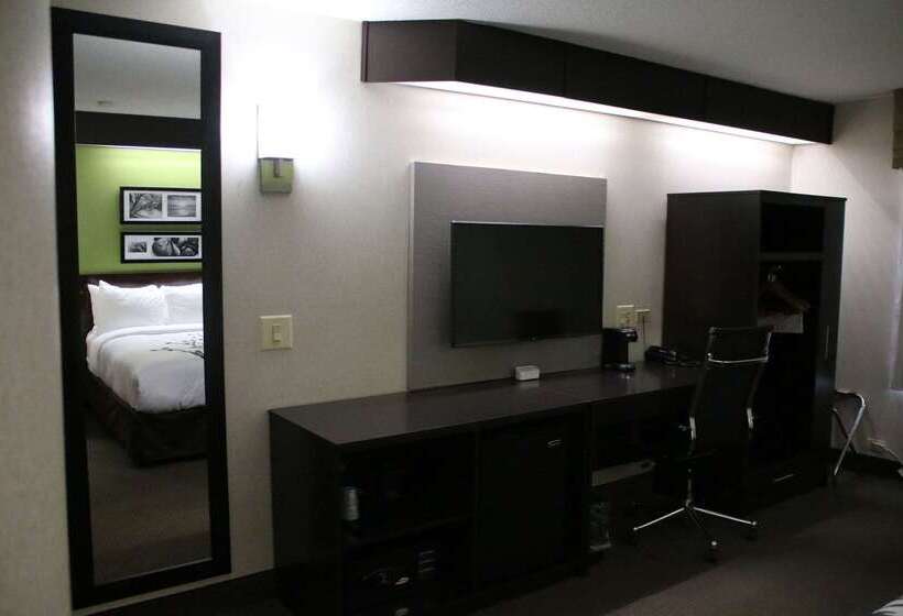 호텔 Sleep Inn Near Great Lakes Naval Base