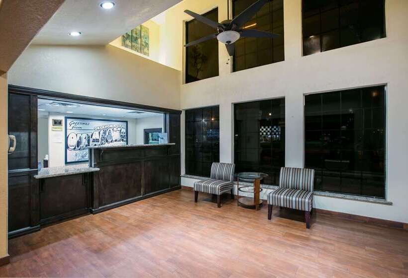 فندق Super 8 By Wyndham Oklahoma Airport Fairgrounds West