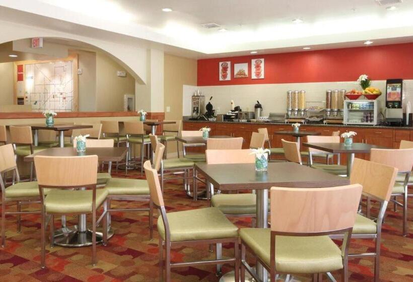 هتل Towneplace Suites Lubbock