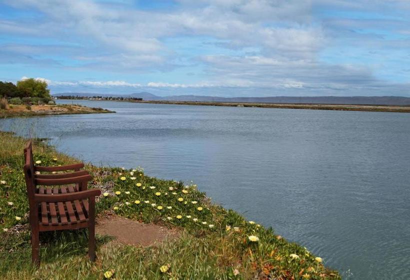 ホテル Towneplace Suites Redwood City Redwood Shores