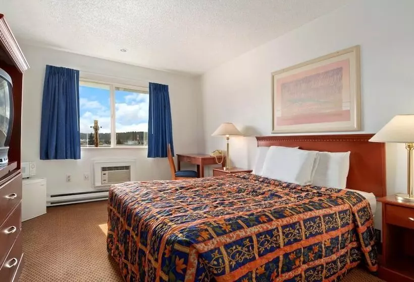 호텔 Travelodge By Wyndham Port Of Tacoma Wa