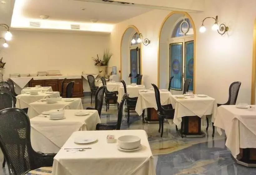 Jr Hotels Bocconi Milano