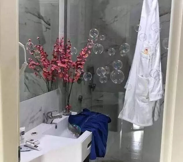 Jr Hotels Bocconi Milano