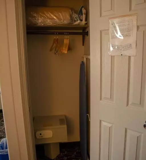 فندق على الطريق Clarion Pointe Indianapolis Airport