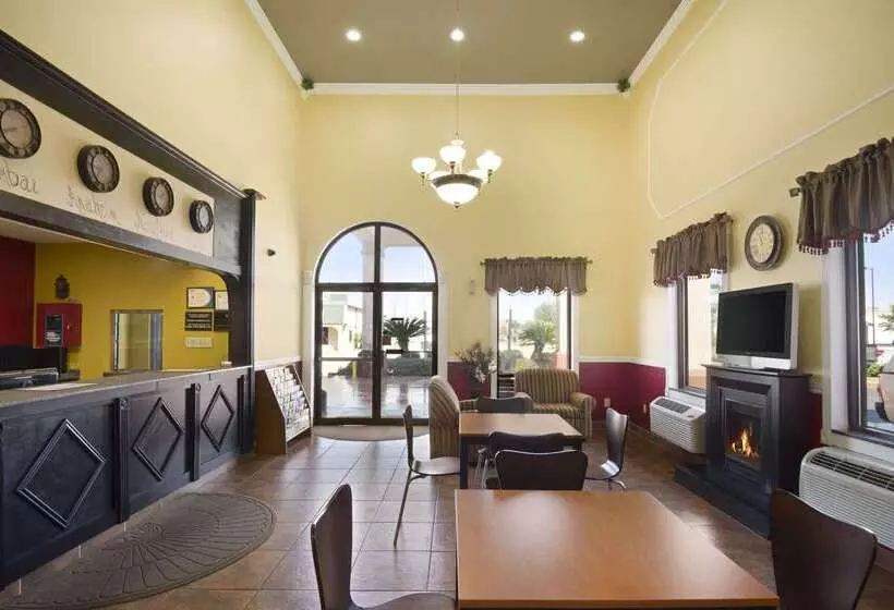 Motelli Super 8 By Wyndham Baton Rouge/i12