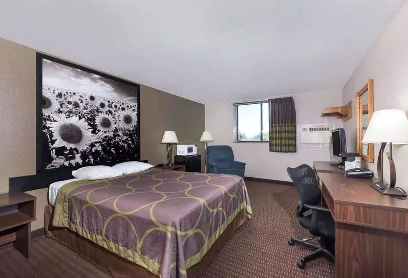 فندق على الطريق Super 8 By Wyndham Bismarck