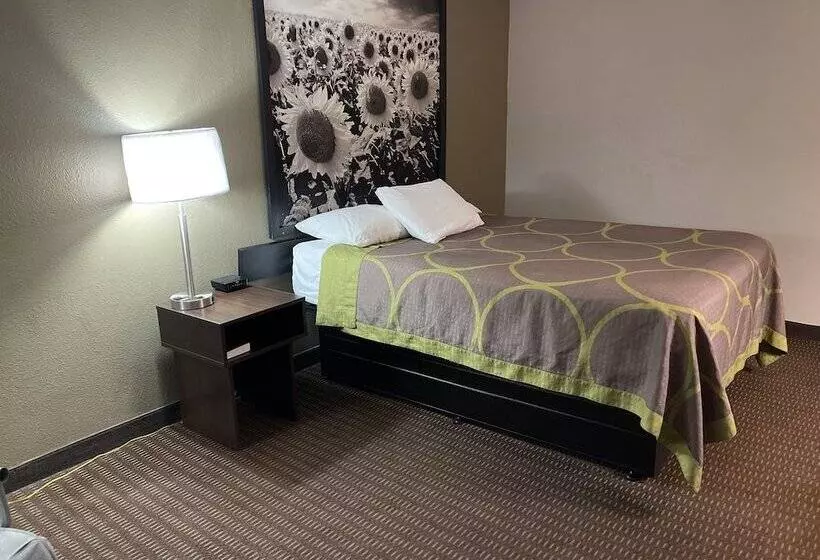 فندق على الطريق Super 8 By Wyndham Bismarck