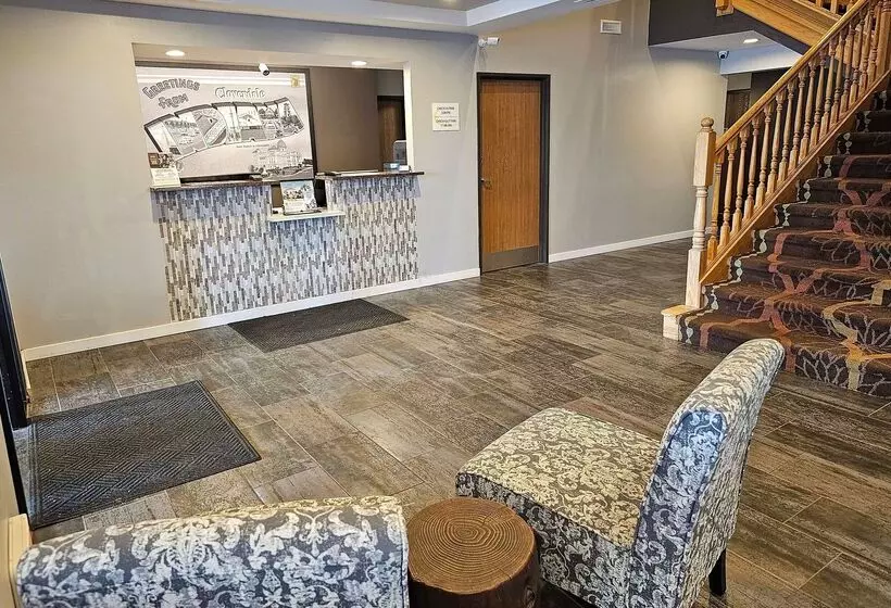 فندق على الطريق Super 8 By Wyndham Cloverdale In