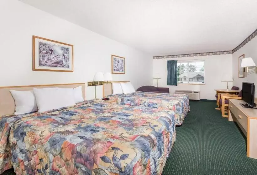 فندق على الطريق Americinn By Wyndham Eagle River Downtown