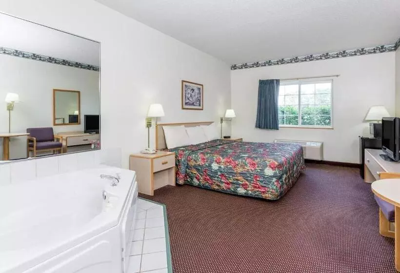 فندق على الطريق Americinn By Wyndham Eagle River Downtown