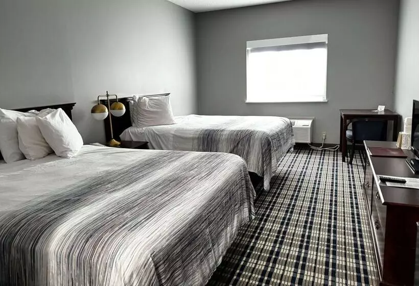 فندق على الطريق Americinn By Wyndham Eagle River Downtown