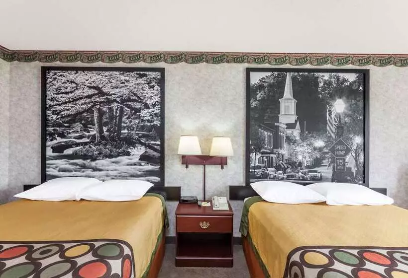 모텔 Super 8 By Wyndham Erwin, I 26 Exit 37