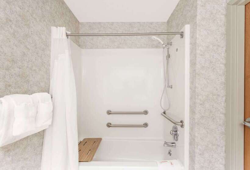 Motel Super 8 By Wyndham Erwin, I 26 Exit 37