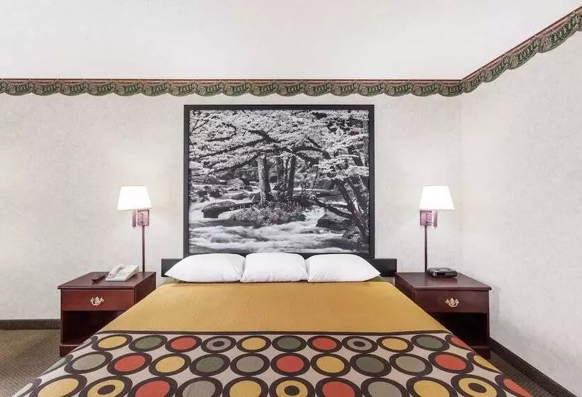 모텔 Super 8 By Wyndham Erwin, I 26 Exit 37