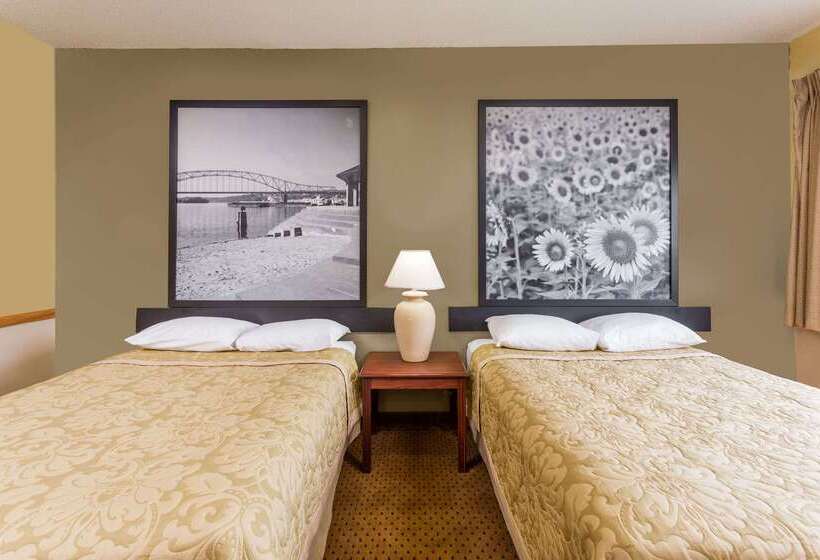 모텔 Super 8 By Wyndham Osage