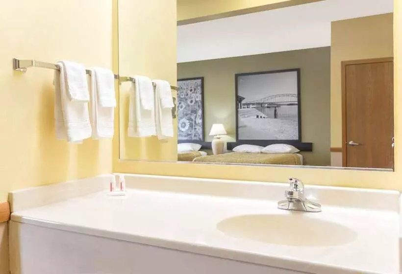 汽车旅馆  Super 8 By Wyndham Osage