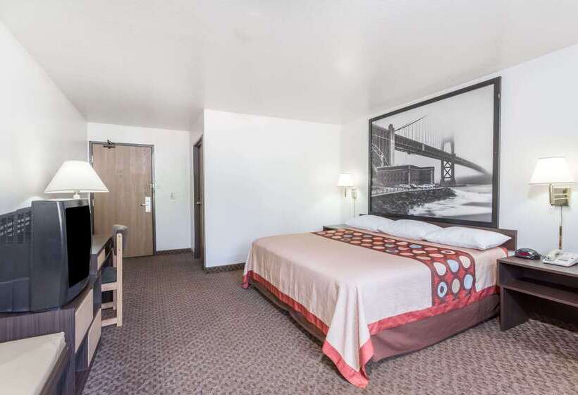 מוטל Super 8 By Wyndham Prince Frederick