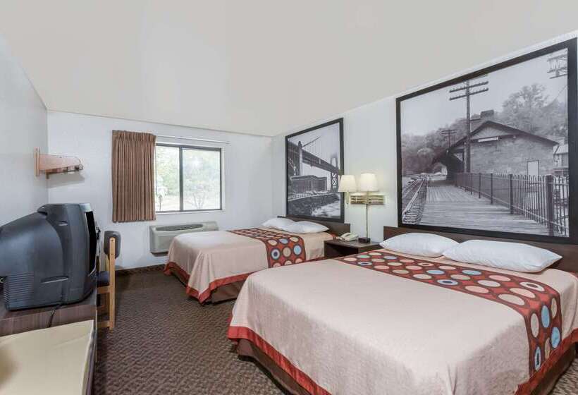 מוטל Super 8 By Wyndham Prince Frederick