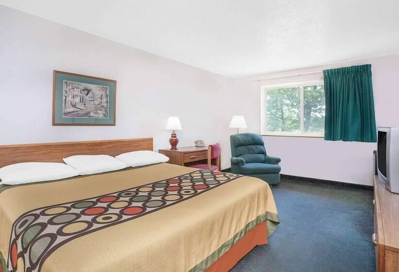 모텔 Super 8 By Wyndham Queensbury Glen Falls, Lake George Area