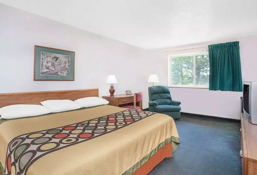 汽车旅馆 Super 8 By Wyndham Queensbury Glen Falls, Lake George Area