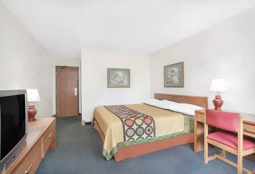 汽车旅馆 Super 8 By Wyndham Queensbury Glen Falls, Lake George Area