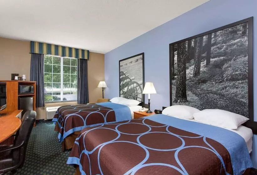 모텔 Super 8 By Wyndham Smithfield Selma