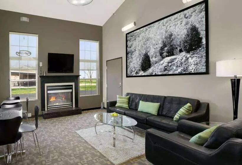 מוטל Super 8 By Wyndham Stafford/springfield Area