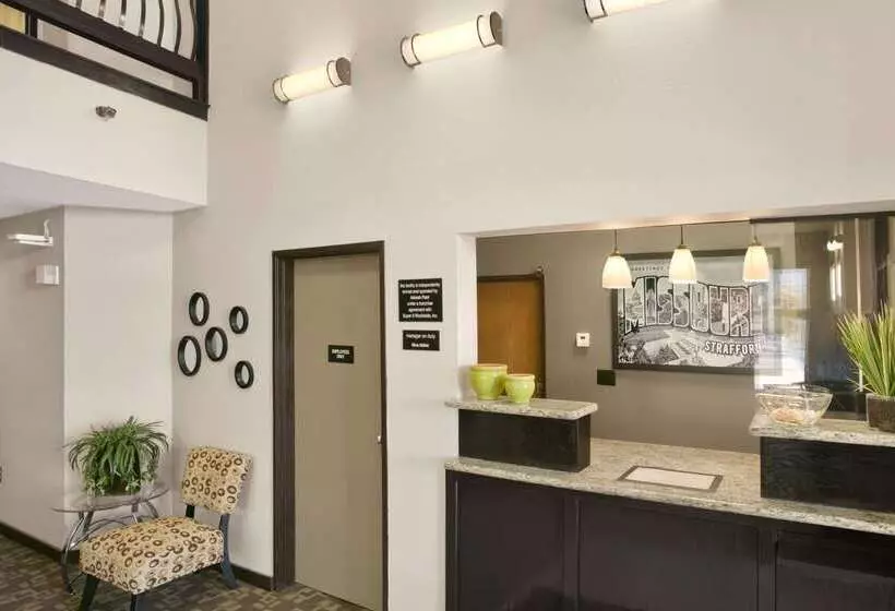 מוטל Super 8 By Wyndham Stafford/springfield Area