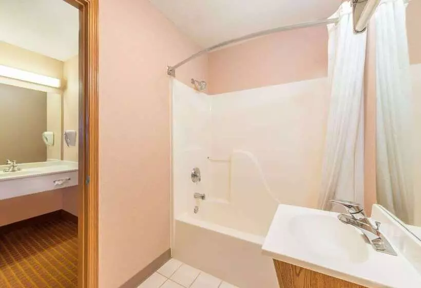 モーテル Super 8 By Wyndham Wakeeney