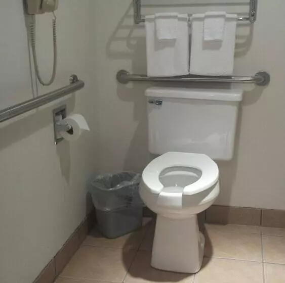 فندق على الطريق Super 8 By Wyndham Humboldt