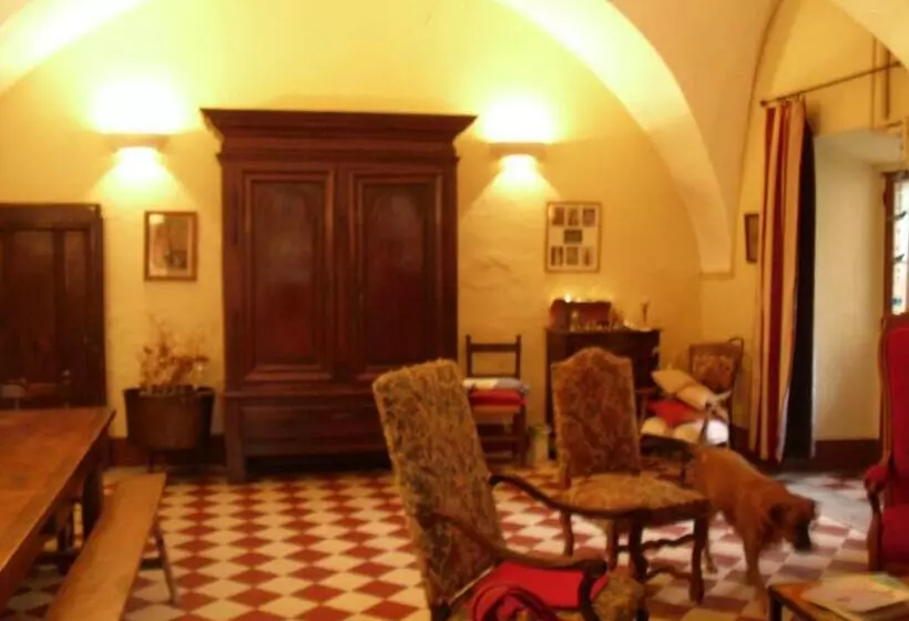 Aamiaismajoitus (B&B) Abbaye De Villelongue