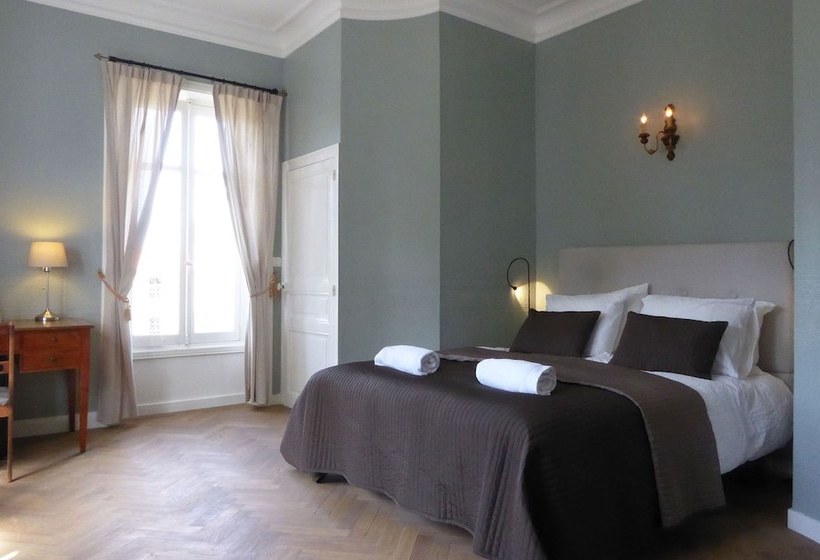 ベッドアンドブレックファースト Chateau Breduriere