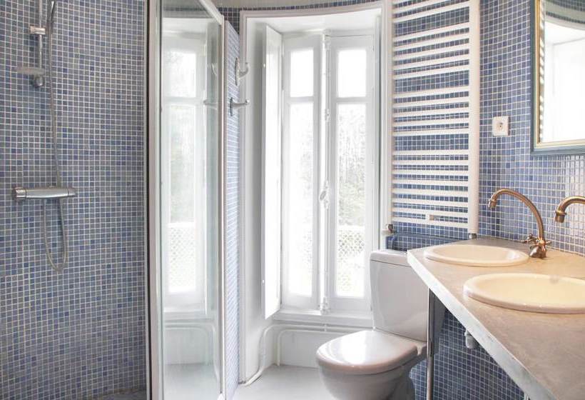 ベッドアンドブレックファースト Chateau Breduriere