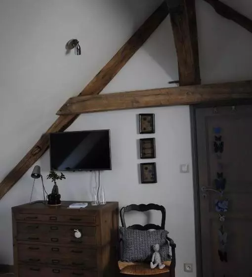 Aamiaismajoitus (B&B) Le Champ Bagnolet