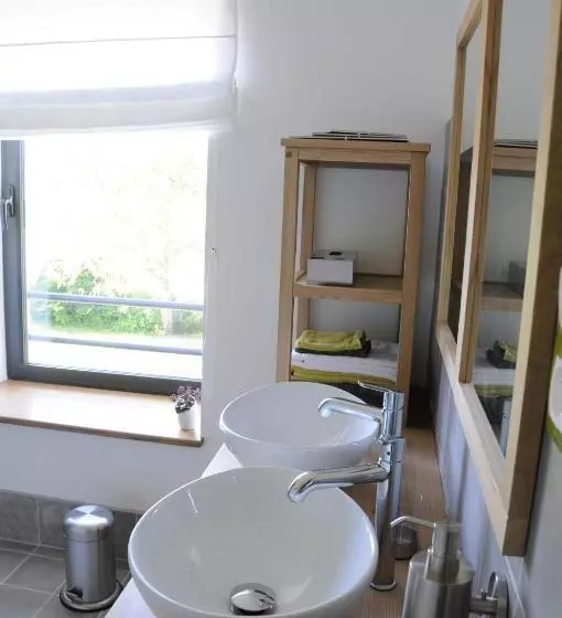 Aamiaismajoitus (B&B) Le Champ Bagnolet