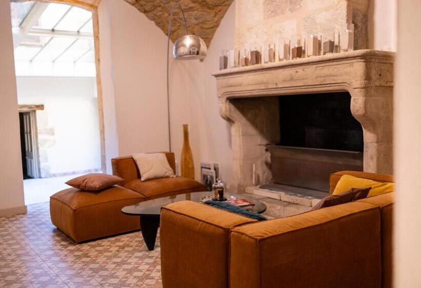 住宿加早餐  Le Prieuré Notre Dame