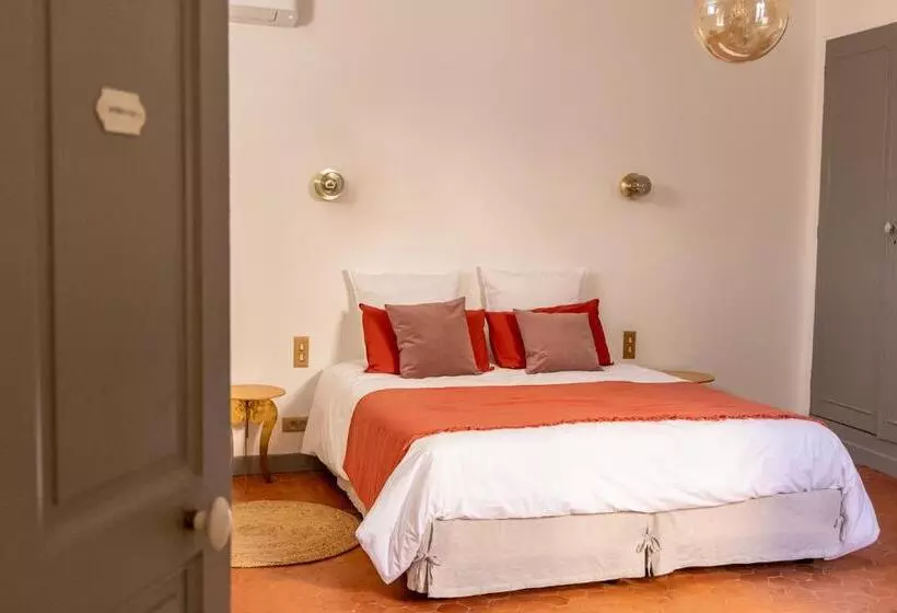 ベッドアンドブレックファースト Le Prieuré Notre Dame